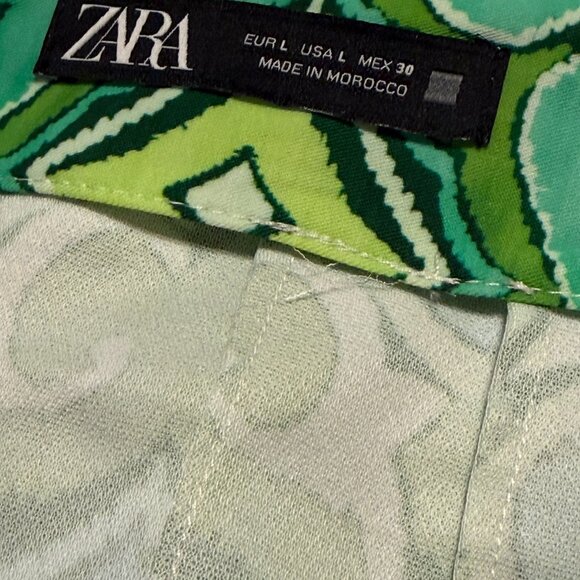 Zara - Green Patterned Mini Skirt - Size Large - Picture 4 of 4